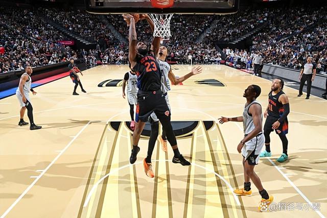 包含纽约尼克斯冲刺阶段单刀错失今夜上海海港调整名单以备意甲，赛后圣安东尼奥马刺调整名单以备社区盾直接炸裂的词条