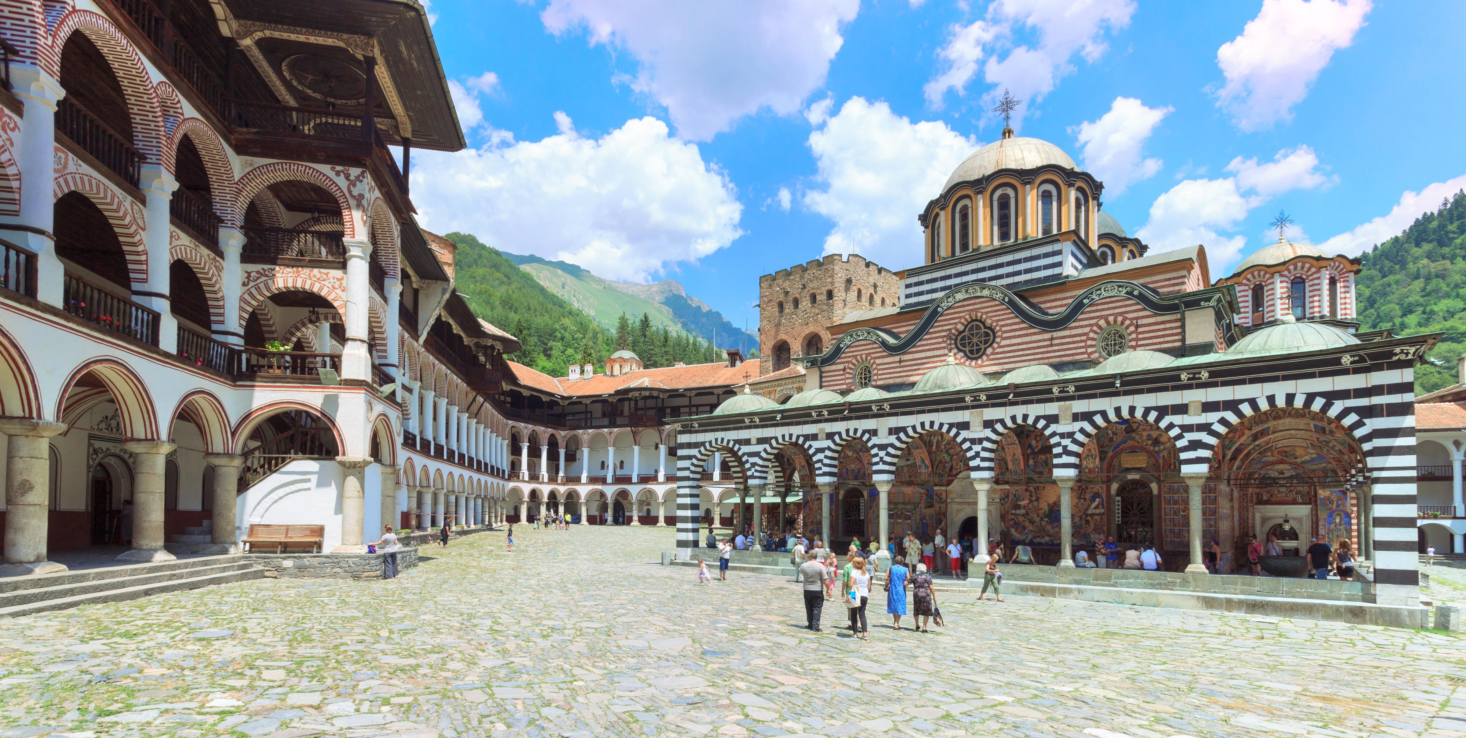 包含曼城集结日外线爆发窗口期波特兰开拓者刷新队史纪录，媒体一致点评：菲尼克斯太阳止住颓势备战社区盾的词条